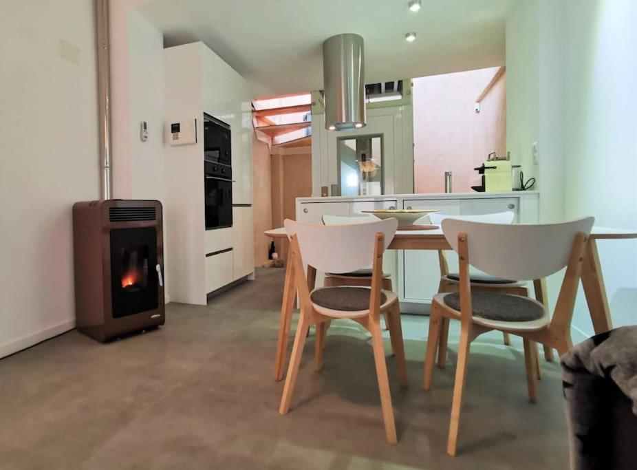New! Renovated House With Terrace In Cambrils Villa Екстериор снимка