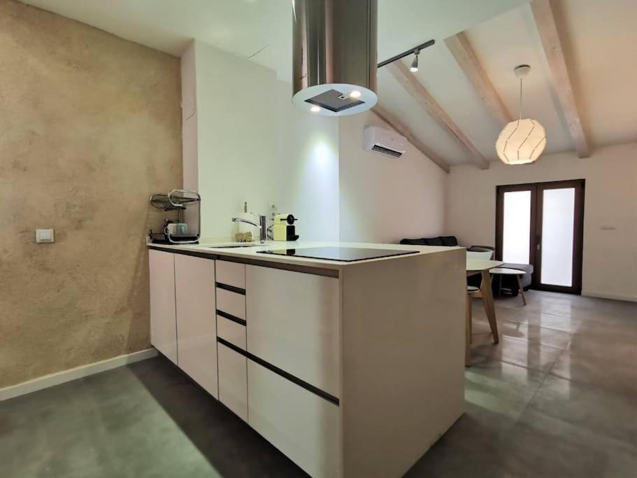 New! Renovated House With Terrace In Cambrils Villa Екстериор снимка